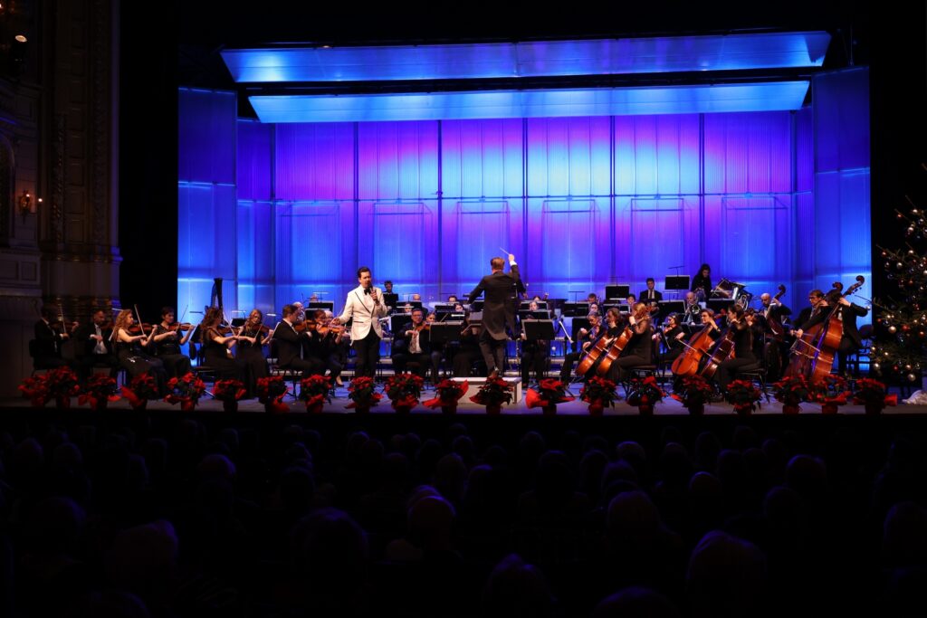 Novogodišnji koncert: Marko Tolja, Valentin Egel, Riječki simfonijski orkestar; foto Dražen Šokčević