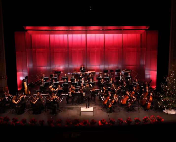 Novogodišnji koncert: Valentin Egel i Riječki simfonijski orkestar; foto Dražen Šokčević