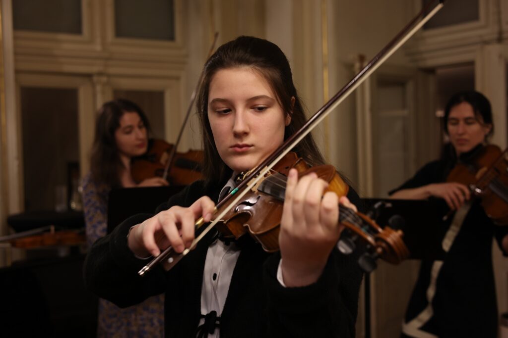 Predstavljenje monografije i otvorenje izložbe „Boris Papandopulo“: u prvome planu Leona Vidak