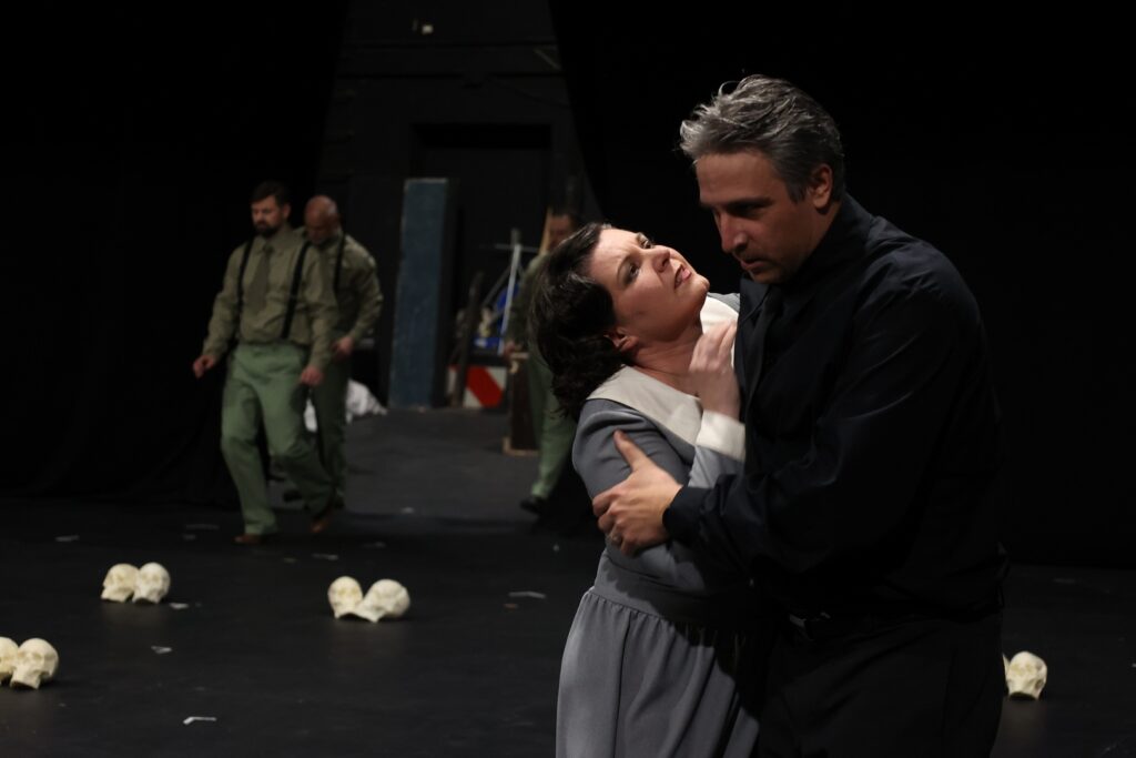 U prvome planu: Anamarija Knego i Luka Ortar