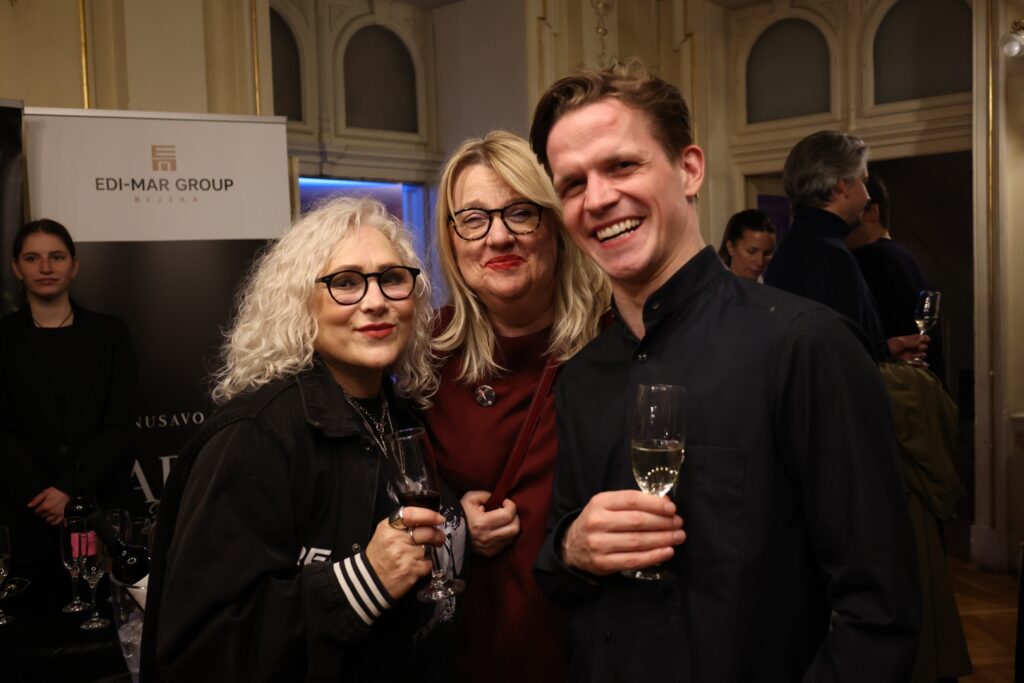 Marina Perazić, Dubravka Vrgoč, Valentin Egel