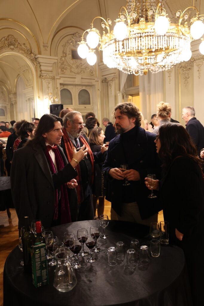 Domjenak nakon premijere "Mirandoline"