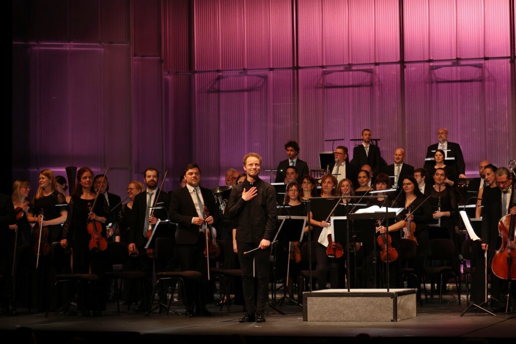 „Ravel, Šostakovič i Debussy“: Niklas Benjamin Hoffmann i Riječki simfonijski orkestar