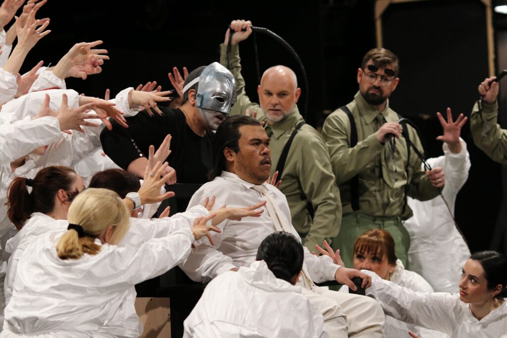 Kristina Kolar, Nattha Thammathi, Marko Fortunato, Jure Počkaj i Riječki operni zbor