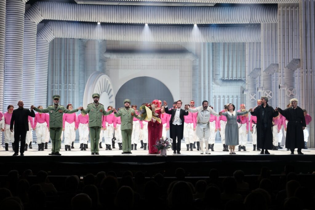 Premijera opere "Turandot": u prvome planu Matteo Salvemini, Marko Fortunato, Jure Počkaj, Aljaž Žgavc, Kristina Kolar, Valentin Egel, Bože Jurić Pešić, Anamarija Knego, Luka Ortar, Sergej Kiselev