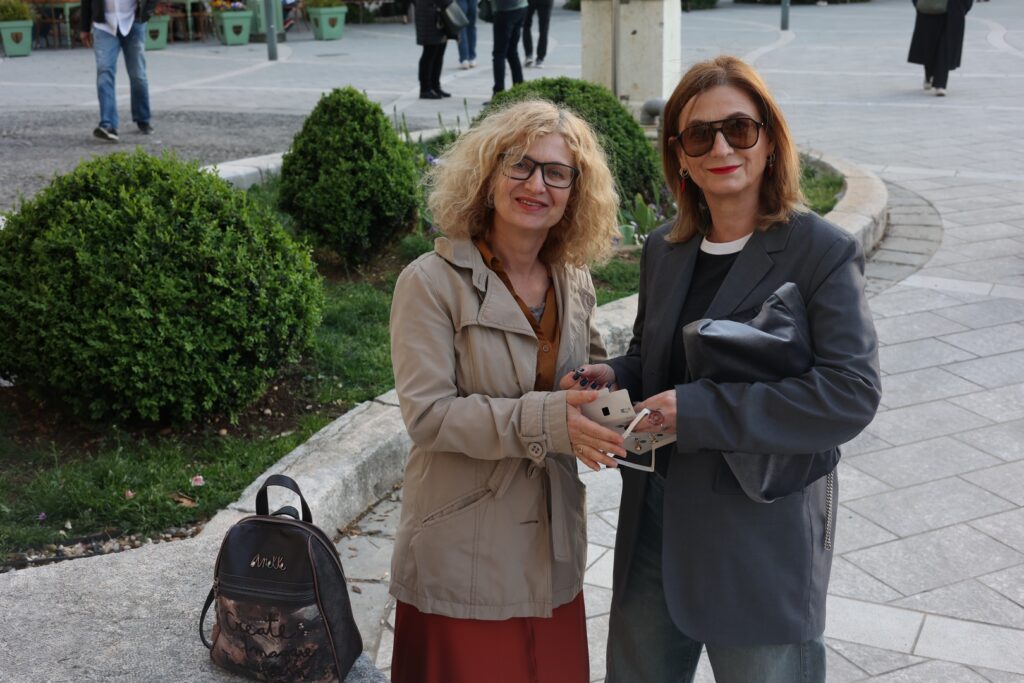 Izvedba predstave “A Place of Safety”