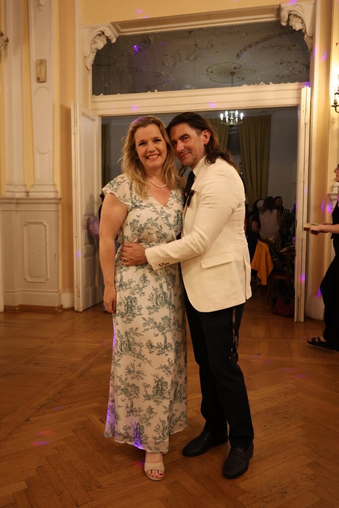 Leonora Surian Popov i Theodor de Canziani