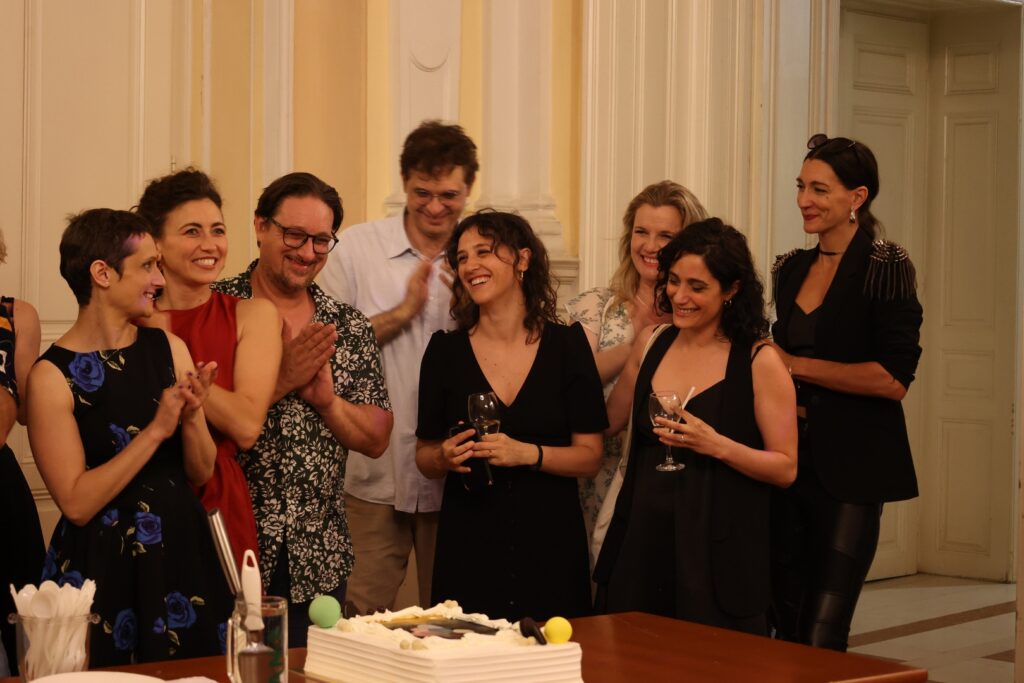 Elena Brumini, Serena Ferraiuolo, Giuseppe Nicodemo, Mirko Soldano, Enza De Rose, Leonora Surian Popov, Caterina Nonis, Andrea Slama