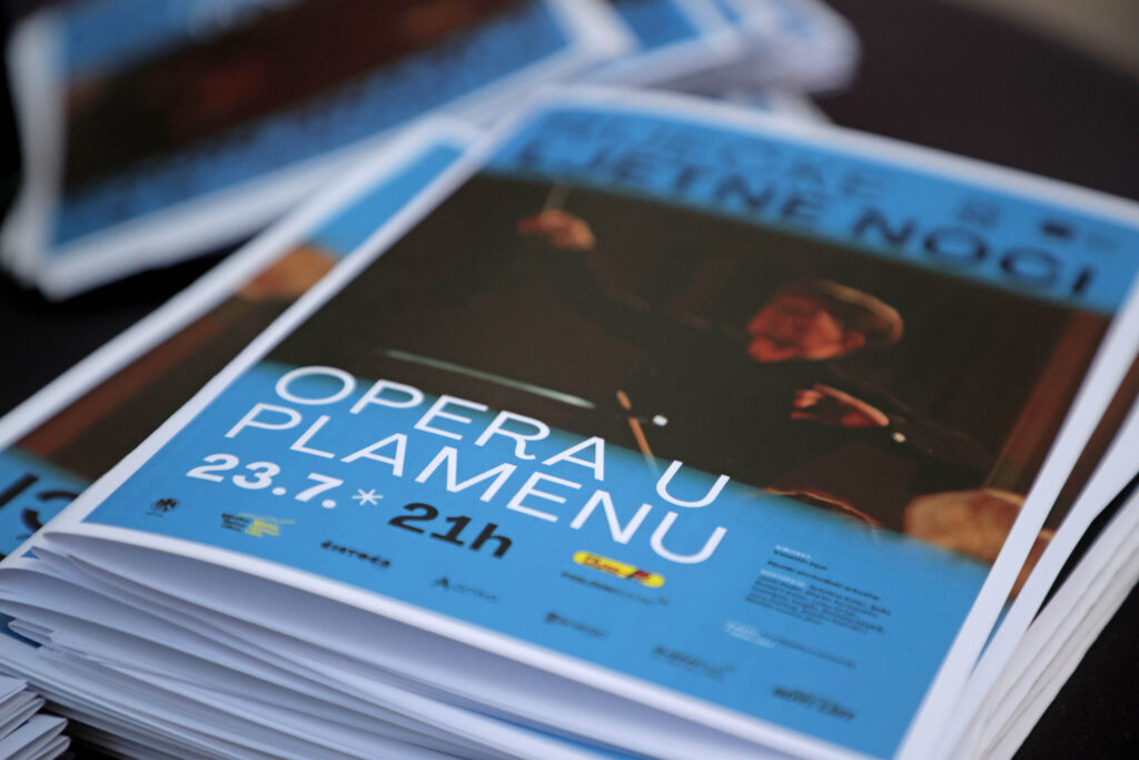 „Opera u plamenu“